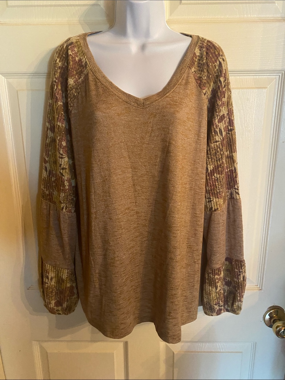 Women’s xl new with tags top